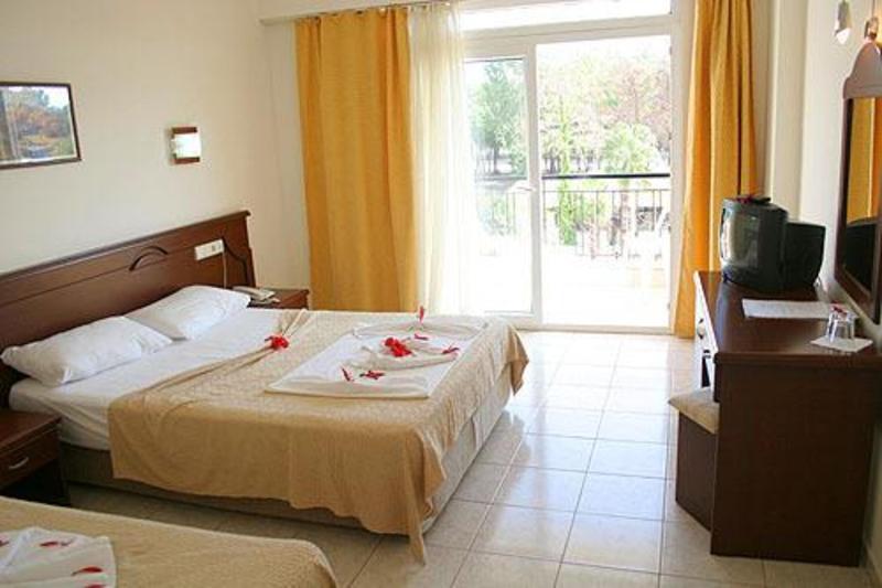 Imeros Hotel 凯梅尔 外观 照片
