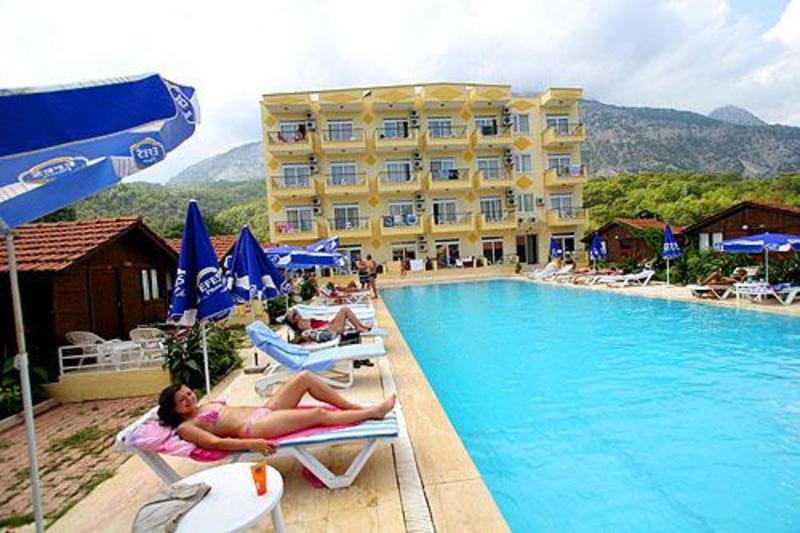 Imeros Hotel 凯梅尔 外观 照片